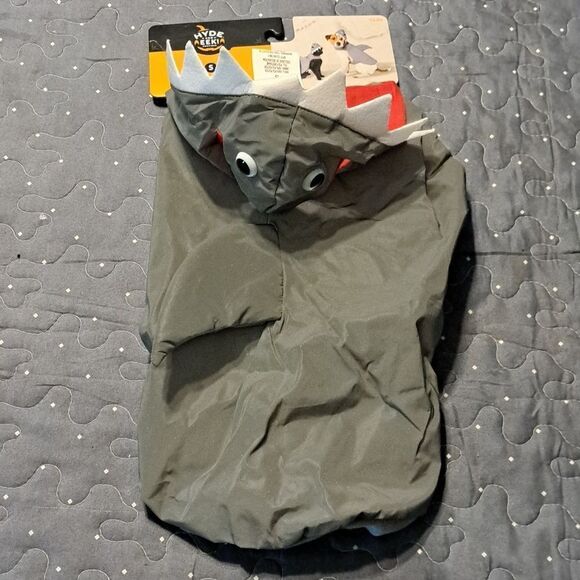 Shark costume various sizes new - Picture 1 of 8